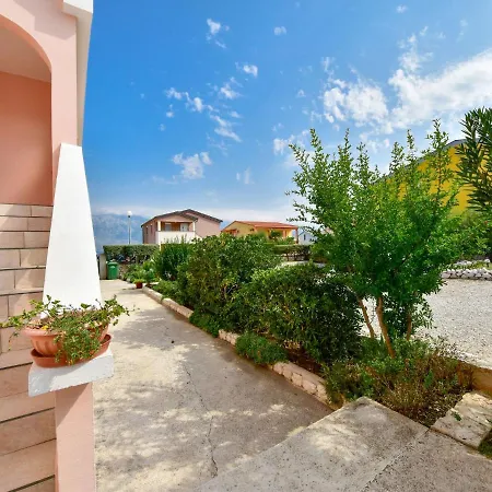 Dolores Apartamento Ražanac